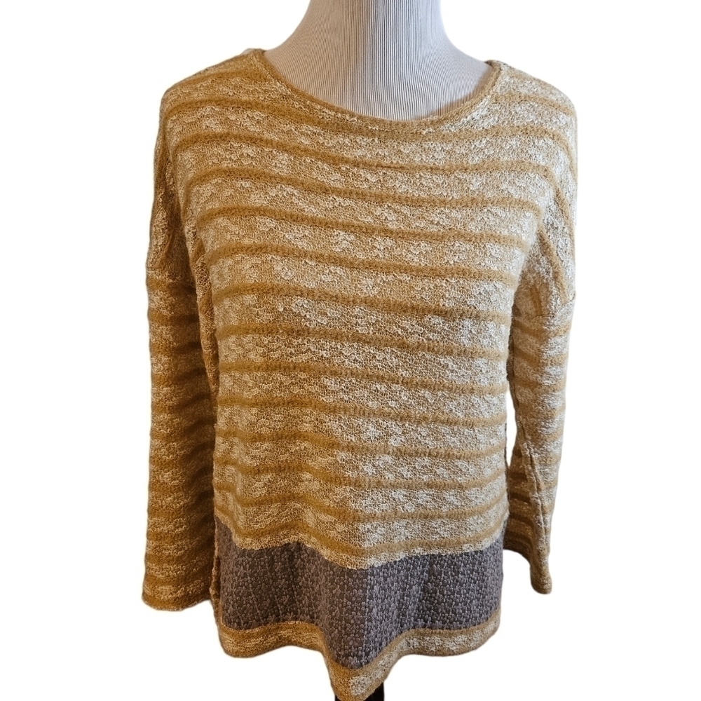 COMME toi pullover lightweight long sleeve sweater size s.